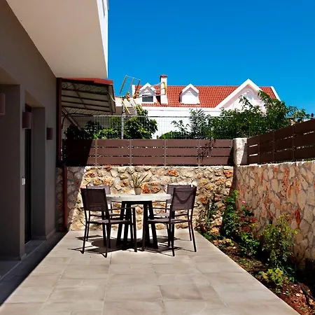 Melissani 阿尔戈斯托利翁